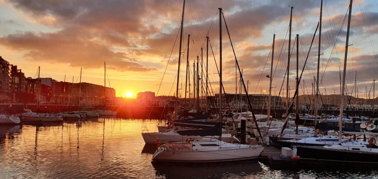 Appartamento Casa Lantoxana Gijón Esterno foto